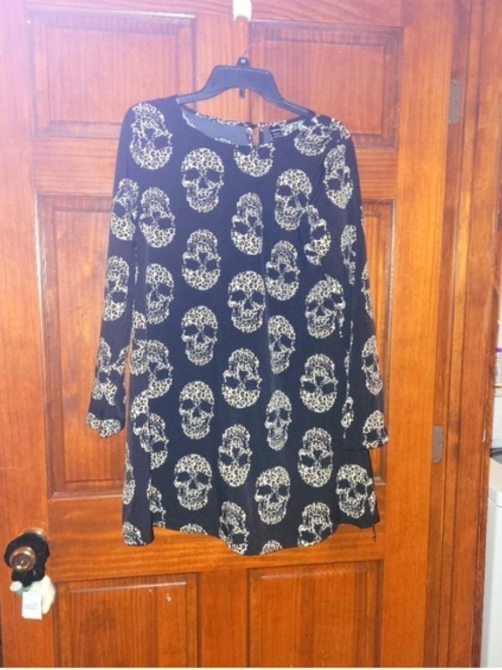 Black Skull-Print Long Sleeve Tunic Top